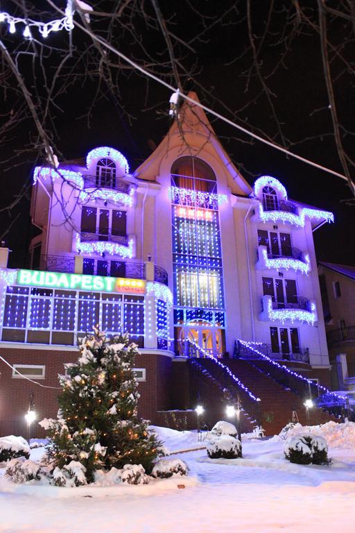 Budapest Hotel Chişinău Esterno foto